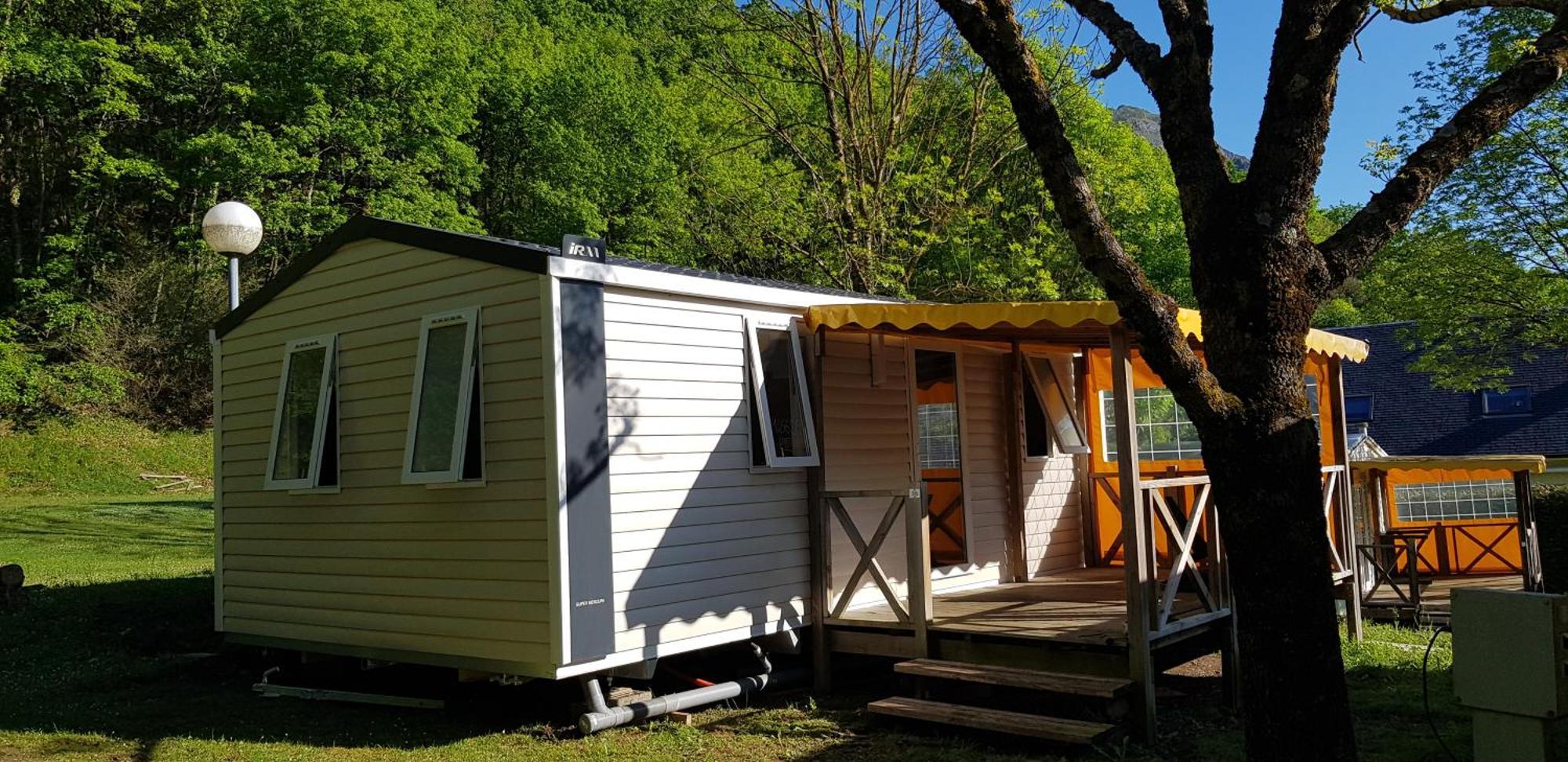 Camping Familial - Parc Aquatique - Grande Aire De Jeux A La Montagne Agos-Vidalos المظهر الخارجي الصورة