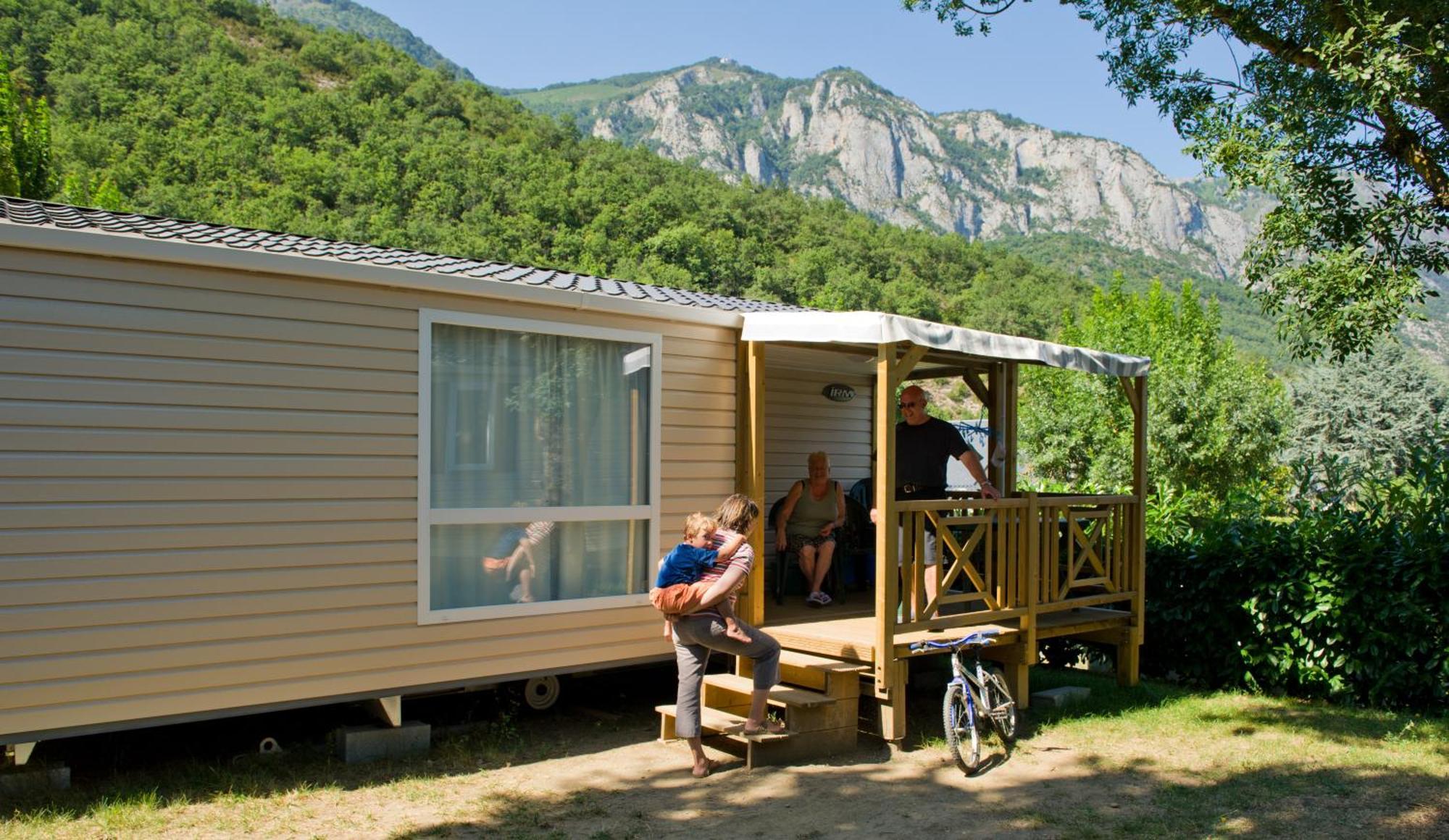 Camping Familial - Parc Aquatique - Grande Aire De Jeux A La Montagne Agos-Vidalos المظهر الخارجي الصورة